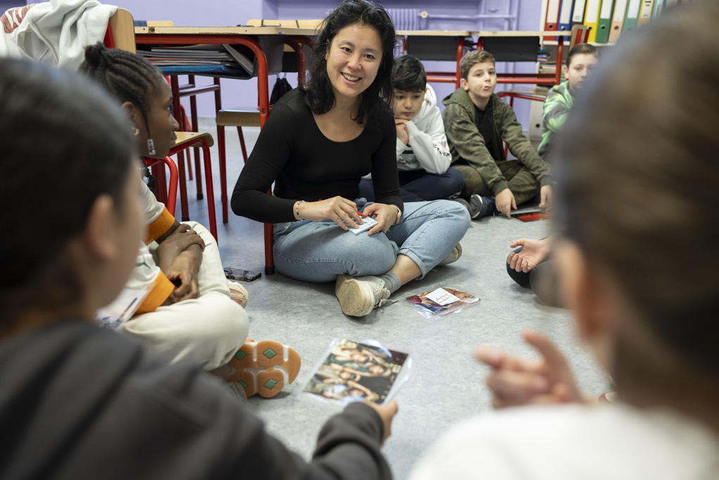 Le Sens de l’École aide les enfants défavorisés à voir l’école comme une chance, pour révéler leur potentiel et construire leur avenir.