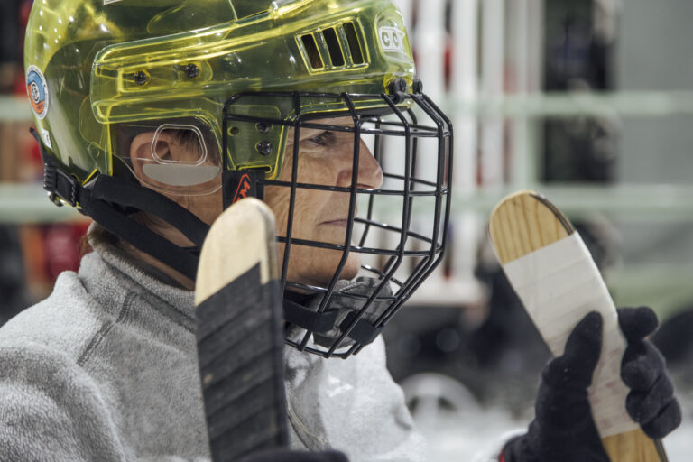 Comme les autres : un accompagnement hors norme pour aider les personnes handicapées moteur à rebondir et reprendre leur vie en main.